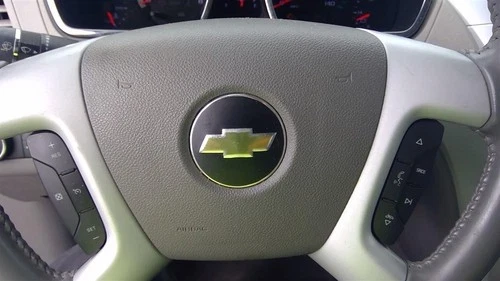 2012 Steering Wheel Fits: 2012 Chevrolet Traverse Driver Wheel Used OEM Airbag