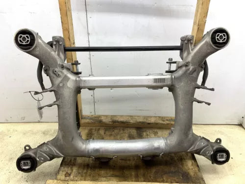 2018 - 2022 BMW M550I OEM 4.4L TURBO REAR SUSPENSION SUBFRAME CROSSMEMBER *48K* used OEM rear subframe and crossmember