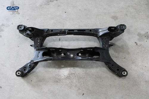2020 - 2023 HYUNDAI SONATA REAR SUBFRAME SUB FRAME CROSSMEMBER CROSS MEMBER OEM used OEM rear subframe and crossmember