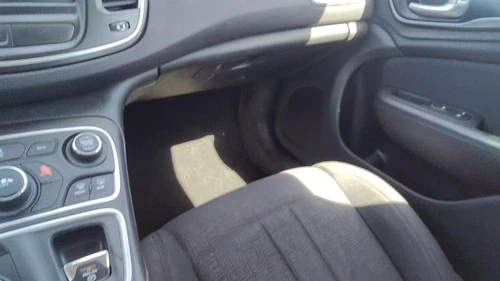 2017 Chrysler 200 Sedan Passenger Knee Used OEM Airbag - product image 1