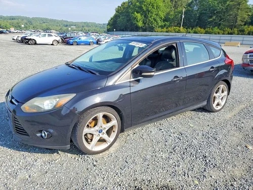 2013 Ford Focus Passenger Dash Used OEM Airbag - product image 1