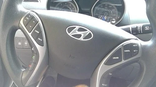 2013 Hyundai Elantra Sedan Driver Steering Wheel Used OEM Airbag - product image 1
