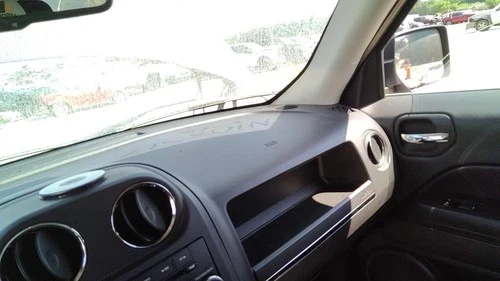 2013 Jeep Patriot Passenger Dash Used OEM Airbag - product image 1