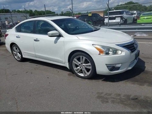 2013 Nissan Altima Sedan Passenger Dash Used OEM Airbag - product image 1