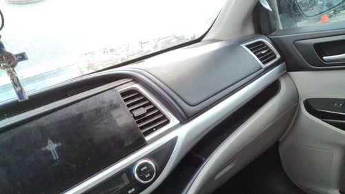 2016 Toyota Highlander Passenger Dash Used OEM Airbag - product image 1