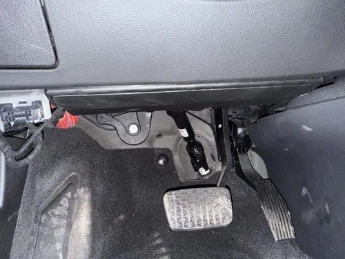 2016 Buick Verano Driver Knee Used OEM Airbag