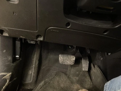 2013 Chevrolet Cruze Driver Knee Used OEM Airbag