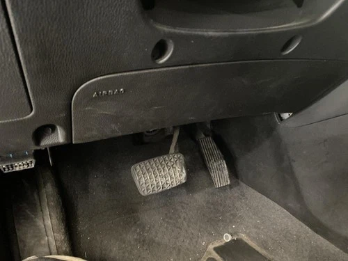2015 Chevrolet Cruze Driver Knee Used OEM Airbag