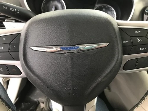 2018 Chrysler Pacifica Gasoline Driver Steering Wheel Used OEM Airbag