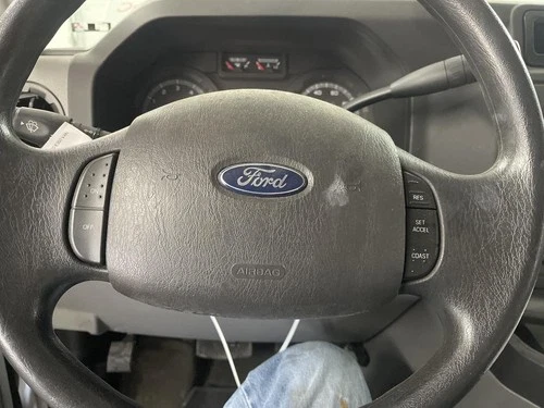 2014 Ford E-350 Van Driver Steering Wheel Used OEM Airbag