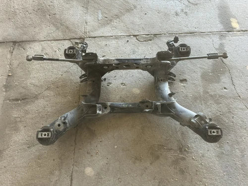 OEM 2014-2021 JEEP GRAND CHEROKEE REAR FRAME SUBFRAME CROSSMEMBER CRADLE used OEM rear subframe and crossmember