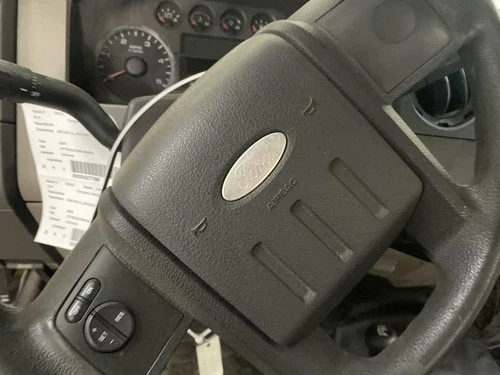 2008 Ford F-350 Super Duty Driver Steering Wheel Used OEM Airbag