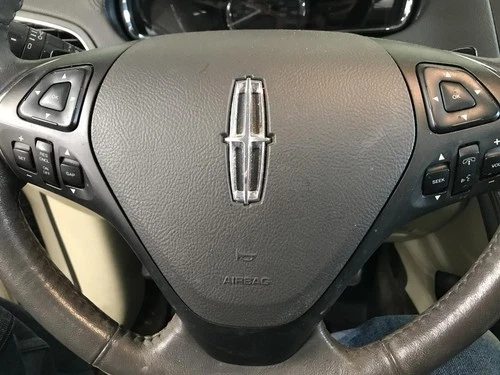 2015 Lincoln MKT Driver Steering Wheel Used OEM Airbag