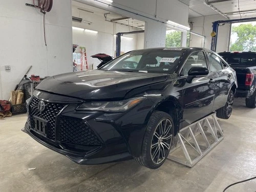 2019 Toyota Avalon Passenger Knee Used OEM Airbag