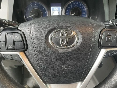 2019 Toyota Sienna Driver Steering Wheel Used OEM Airbag
