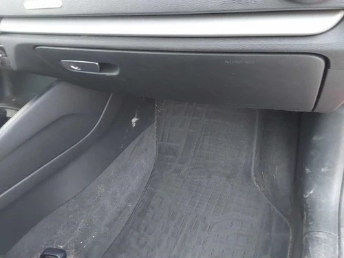 2015-2016 Audi A3 Convertible Passenger Knee Used OEM Airbag
