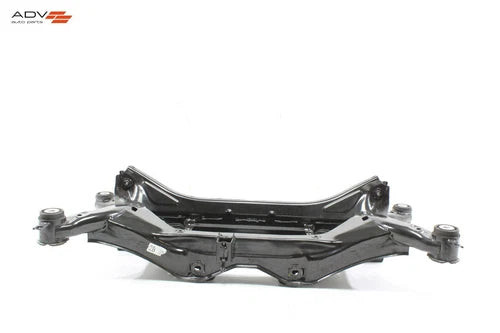2023 - 2025 HONDA HR-V FWD REAR SUB FRAME SUBFRAME CROSSMEMBER CROSS MEMBER OEM used OEM rear subframe and crossmember