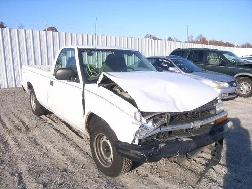 2003 Chevrolet S10/S15/Sonoma Driver Airbag Used OEM Airbag