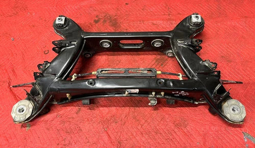 2012-2018 Mercedes CLS550 W218 Rear Subframe Cradle Crossmember Frame 1333 OEM used OEM rear subframe and crossmember