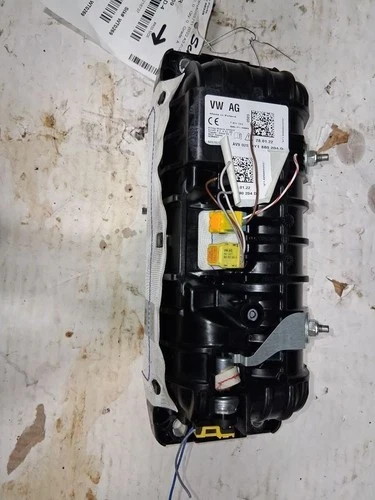 2022-2024 Audi A3 Passenger Dash Used OEM Airbag
