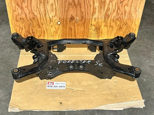 2025 SUBARU FORESTER SL REAR CROSSMEMBER SUBFRAME OEM used OEM rear subframe and crossmember