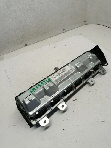 2017-2019 Infiniti QX30 Driver Knee Used OEM Airbag