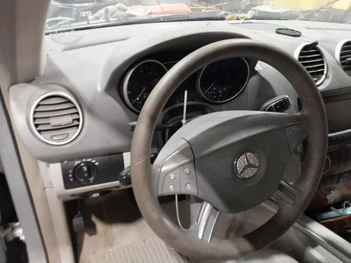 2006-2009 Mercedes-Benz Ml-Class 3287059 Driver Steering Wheel Used OEM Airbag