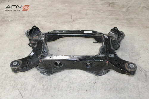 2020 - 2025 CADILLAC XT6 REAR SUBFRAME SUB FRAME CROSS MEMBER CROSSMEMBER OEM used OEM rear subframe and crossmember