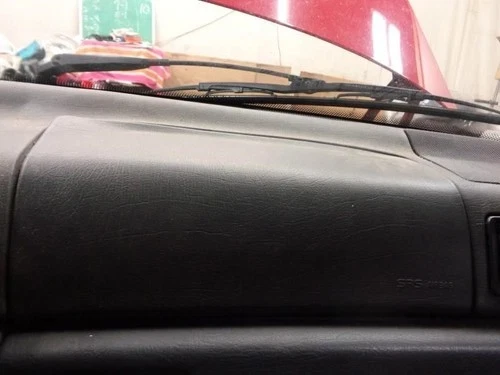 1993-1997 Volvo 850 1095534 Passenger Dash Used OEM Airbag