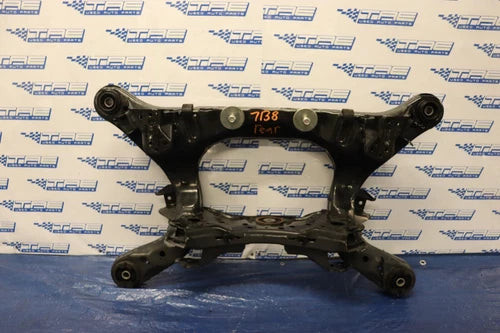 2017 17 INFINITI Q60S COUPE TURBO VR30 OEM REAR SUBFRAME CROSSMEMBER #7138 used OEM rear subframe and crossmember