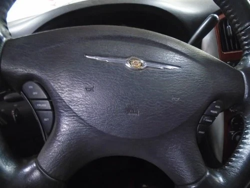2005 Chrysler Town Country Driver Steering Wheel Used OEM Airbag