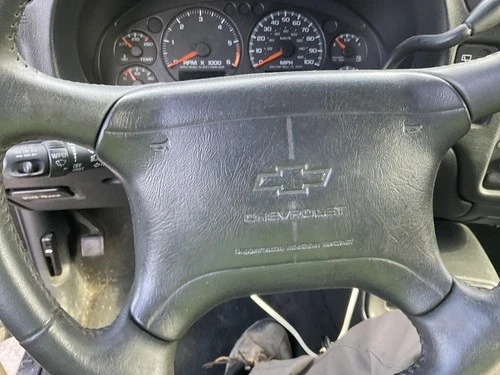 1998 GMC Blazer S10/Jimmy S15 Driver Airbag W/O Buil Used OEM Airbag