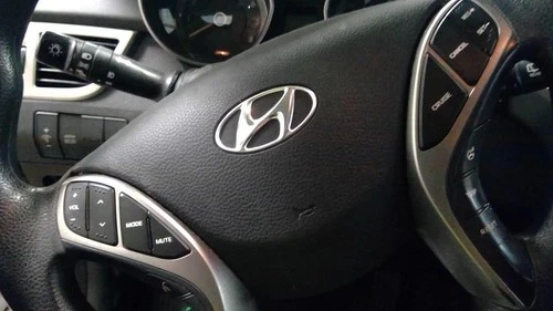 2013 Hyundai Elantra Driver Steering Wheel Hatchback Used OEM Airbag