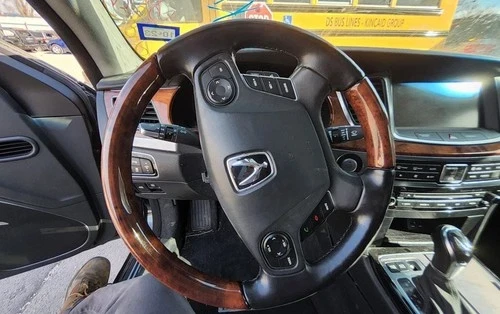 2014 Hyundai Equus Driver Airbag Used OEM Airbag