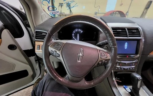 2013 Lincoln MKX Driver Airbag Used OEM Airbag