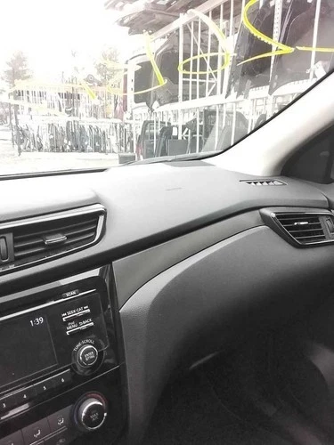 2017-2019 Nissan Qashqai Passenger Dash Used OEM Airbag