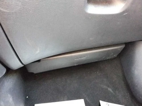 2020-2025 Nissan Sentra Passenger Knee Used OEM Airbag