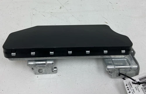 2020-2024 Nissan Titan XD Passenger Dash Used OEM Airbag