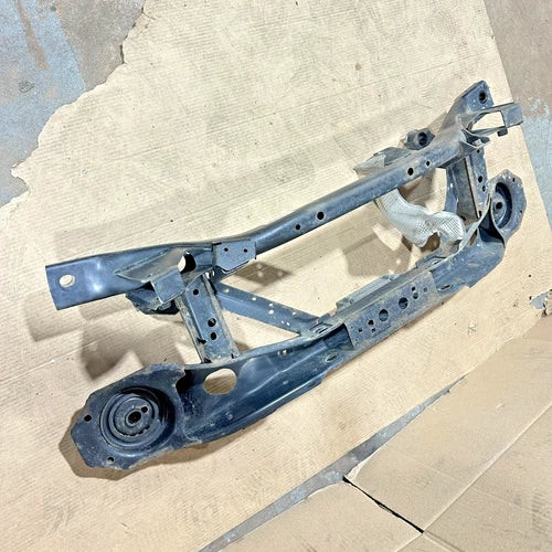 2013-2018 FORD FOCUS ST REAR ENGINE SUSPENSION SUBFRAME CROSSMEMBER CRADLE OEM used OEM rear subframe and crossmember