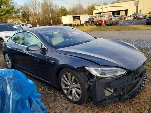 2017 Tesla S Airbag Used OEM Airbag
