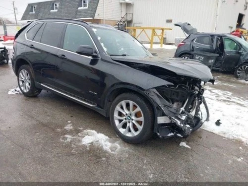 2015-2019 BMW X6 Passenger Knee Used OEM Airbag