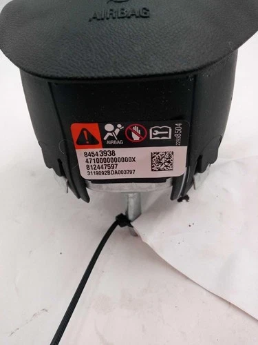 2019 Chevrolet Equinox Driver Steering Wheel White Used OEM Airbag