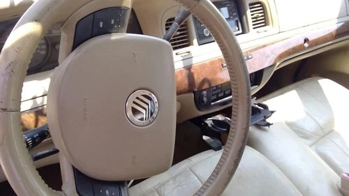 2009 Mercury Grand Marquis Driver Steering Wheel Used OEM Airbag
