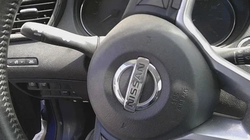2017-2020 Nissan Rogue Driver Steering Wheel Black Used OEM Airbag