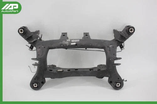 ✅ 06-13 BMW E90 335d 128i Rear Axle Subframe Cross Member Carrier 3331678371 OEM used OEM rear subframe and crossmember