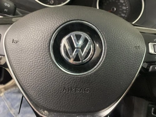 2020 Volkswagen Tiguan Mexico Built Driver Steering Wheel Mexico Built VIN 3 Used OEM Airbag