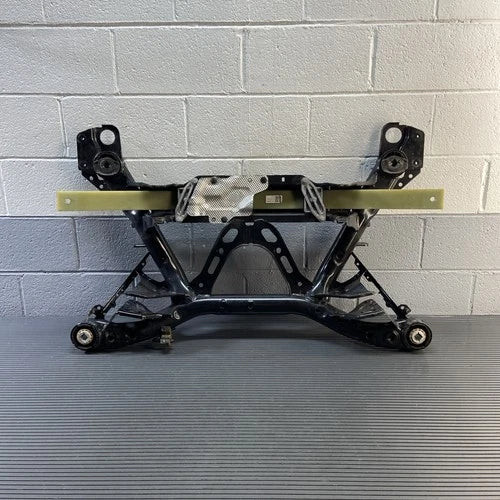 2020-2025 Volvo S60 FWD Rear Subframe Cross Member 32283998 OEM used OEM rear subframe and crossmember
