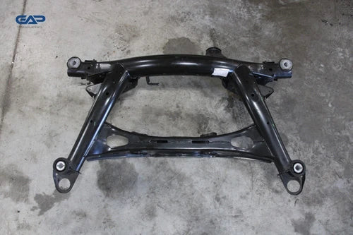2019 - 2022 VOLVO XC40 AWD REAR SUBFRAME SUB FRAME CROSSMEMBER CROSS MEMBER OEM used OEM rear subframe and crossmember