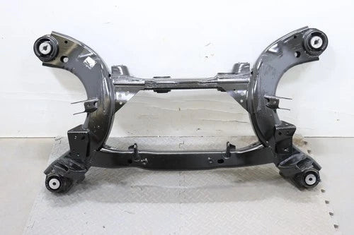 2017 - 2023 DODGE CHARGER 3.6L RWD REAR UNDERCARRIAGE SUBFRAME CROSSMEMBER OEM used OEM rear subframe and crossmember