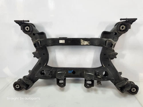 ✅16-21 OEM Chevrolet Camaro LT Rear Axle Subframe Suspension Carrier Crossmember used OEM rear subframe and crossmember